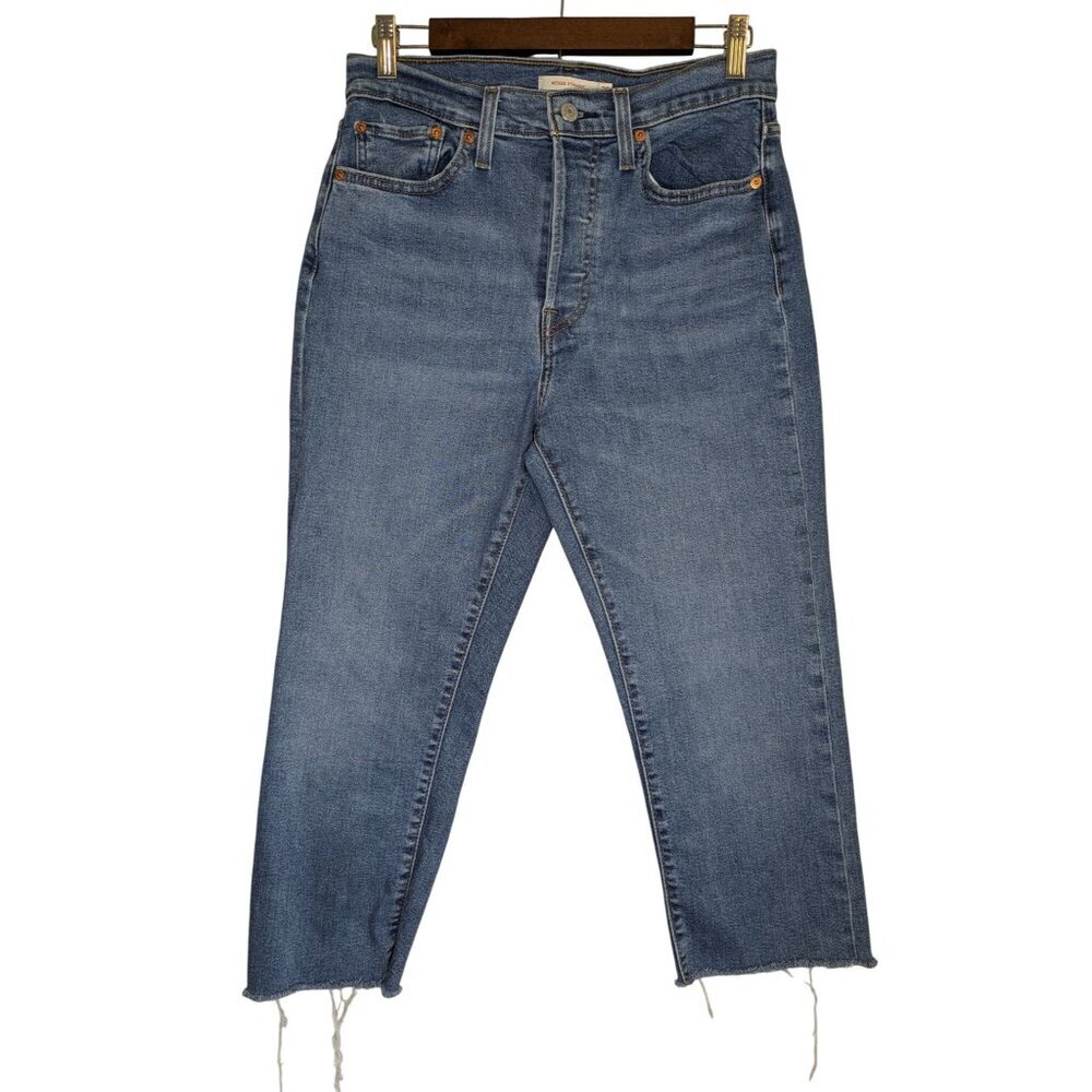 Levis Women Wedgie Straight Jean Size 30 Blue Cropped Raw Hem Button Fly Stretch